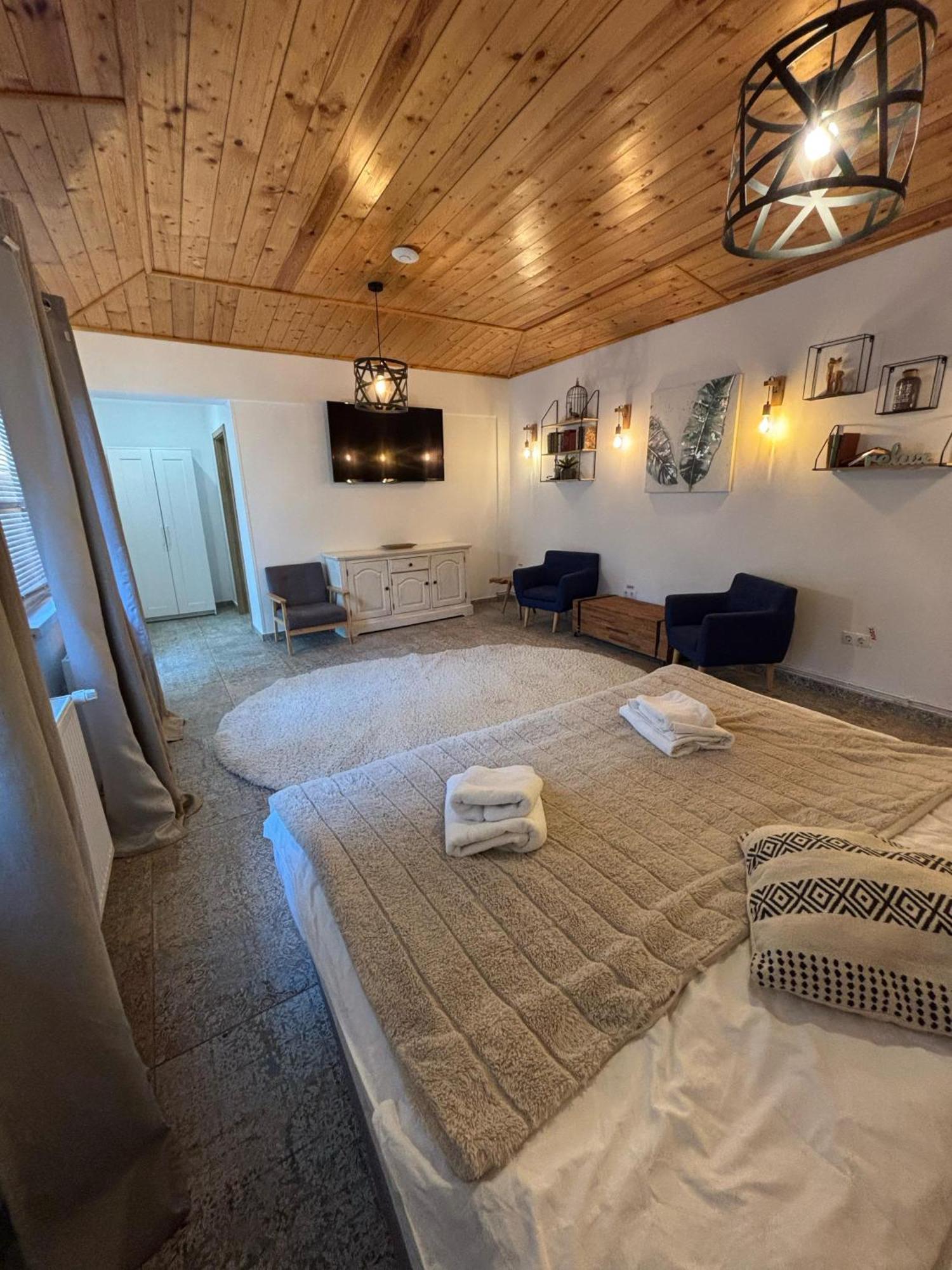 Drachenhaus Urban Villa Brasov Bagian luar foto