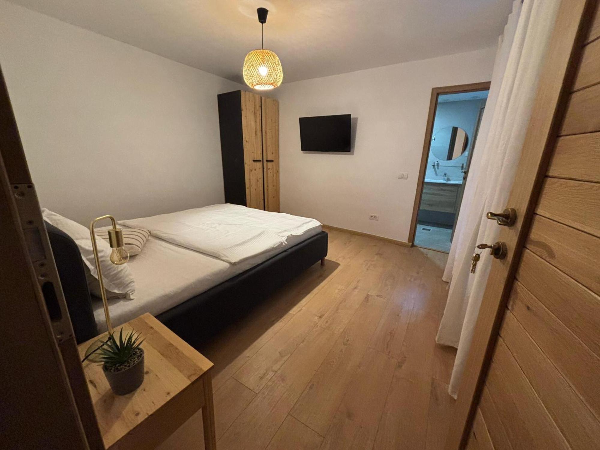 Drachenhaus Urban Villa Brasov Bagian luar foto